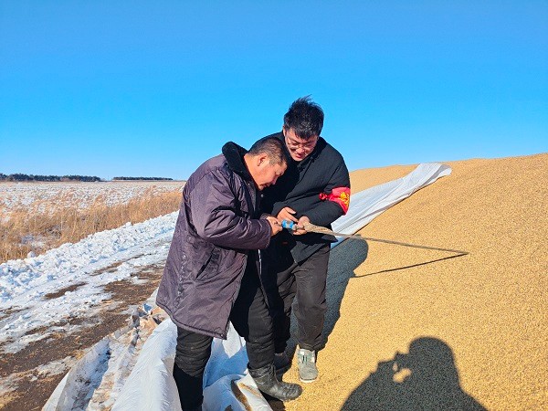 f96e74cb2871aadf1c6fa34b815800e.jpg
